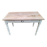 White farmhouse table