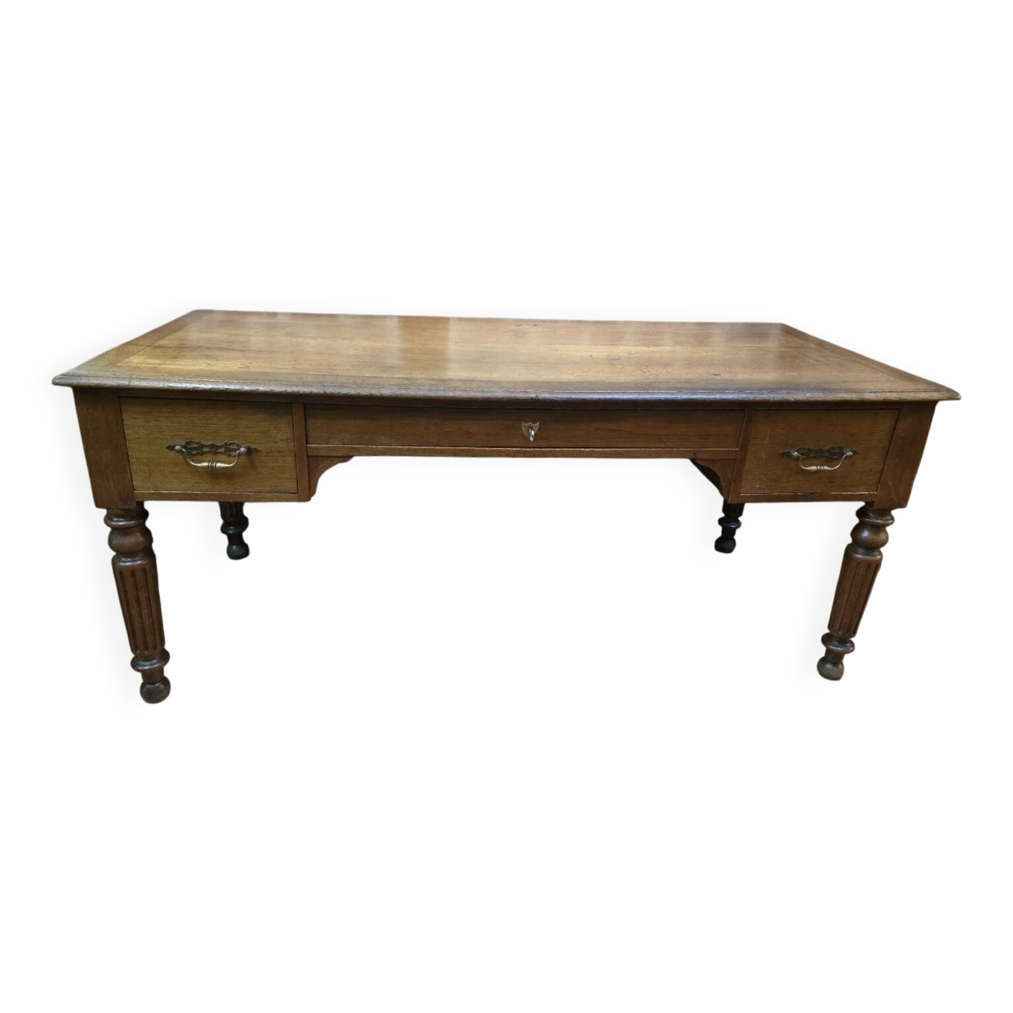 Oak desk with 3 drawers