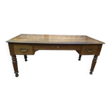 Oak desk with 3 drawers