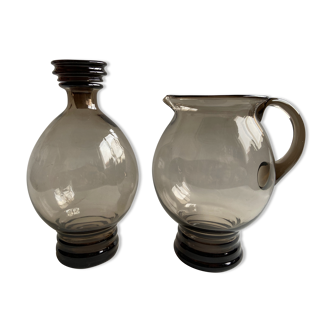 Ensemble de pichet et carafe en verre fumé