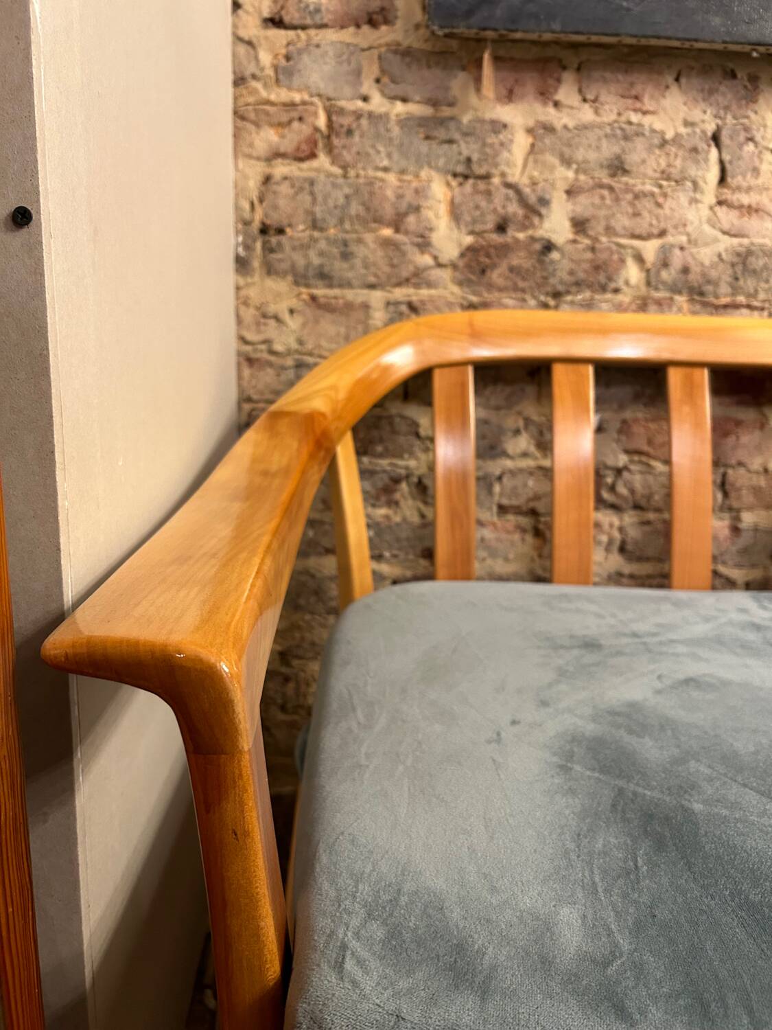 Three-seater bench Knoll Antimott 1960