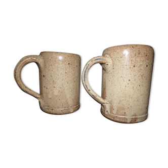 2 sandstone mugs from the Pottery of Bois de Laud