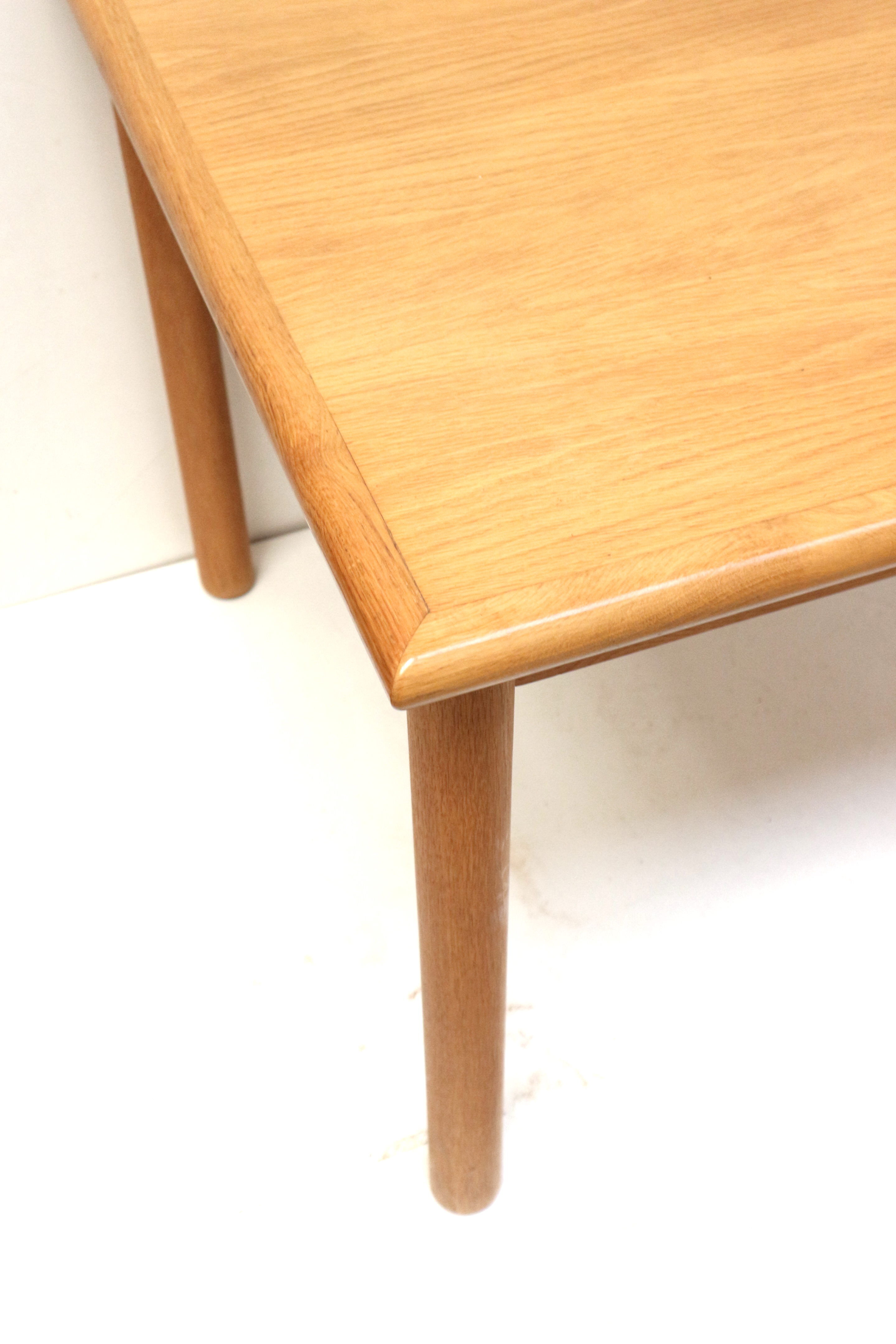 Extendable dining table from Lübke made in the 1970s