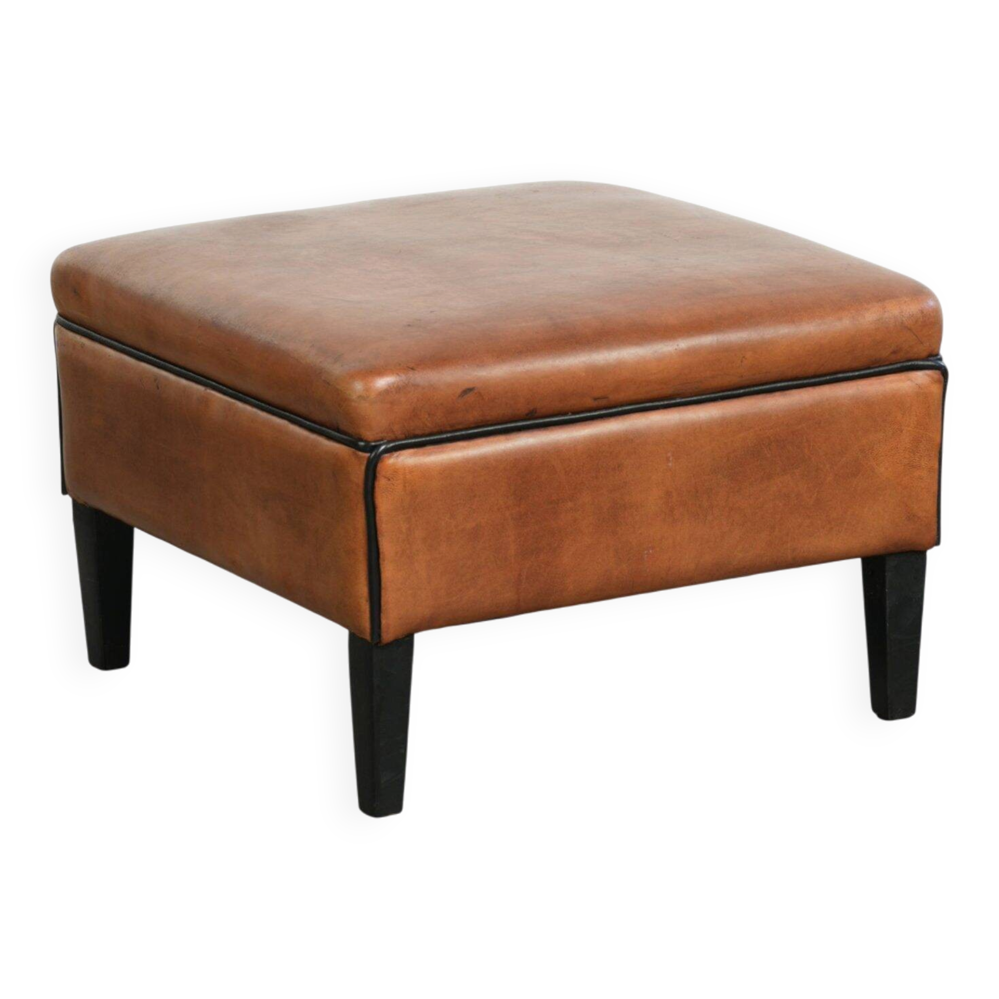 Ottoman, pouf en cuir de mouton cognac