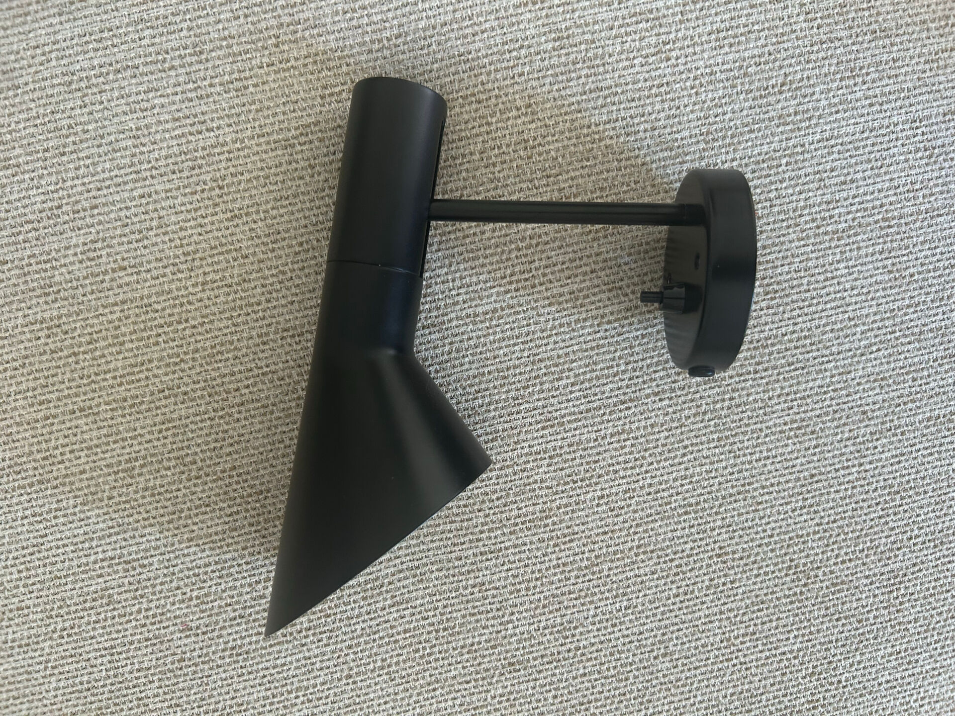 AJ Wall Light Louis Poulsen