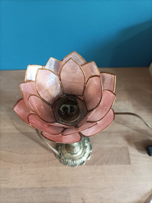 Bedside lamp flower petal pink mother-of-pearl bronze base brass dpm 0323112