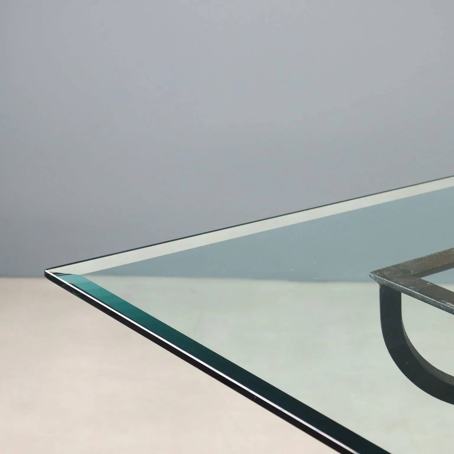 Table ancienne en verre et fer forgé, Italie, XXe siècle