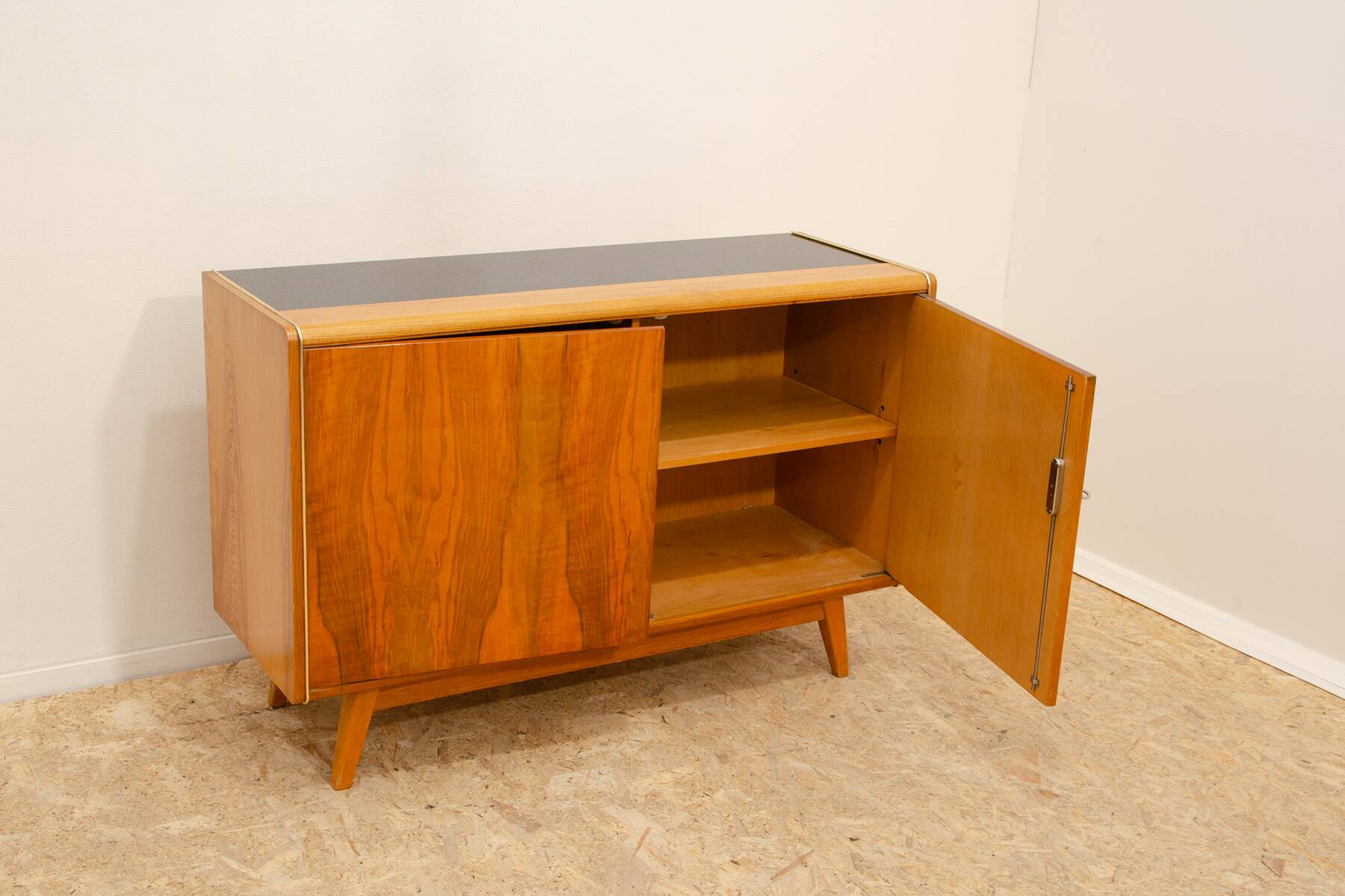 Mid century sideboard by Nepožitek & Landsman for Jitona, 1970´s