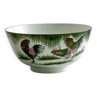 Porcelain bowl, hand painted roosters decor.