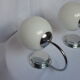 Paire d'appliques boule opaline blanche