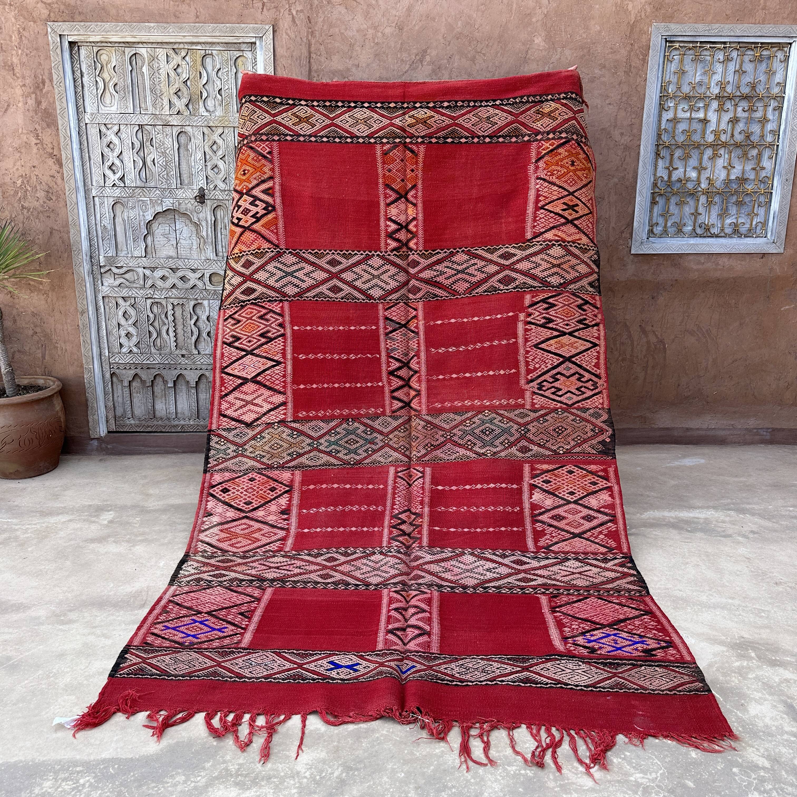 Moroccan Carpet - 168 x 290 cm