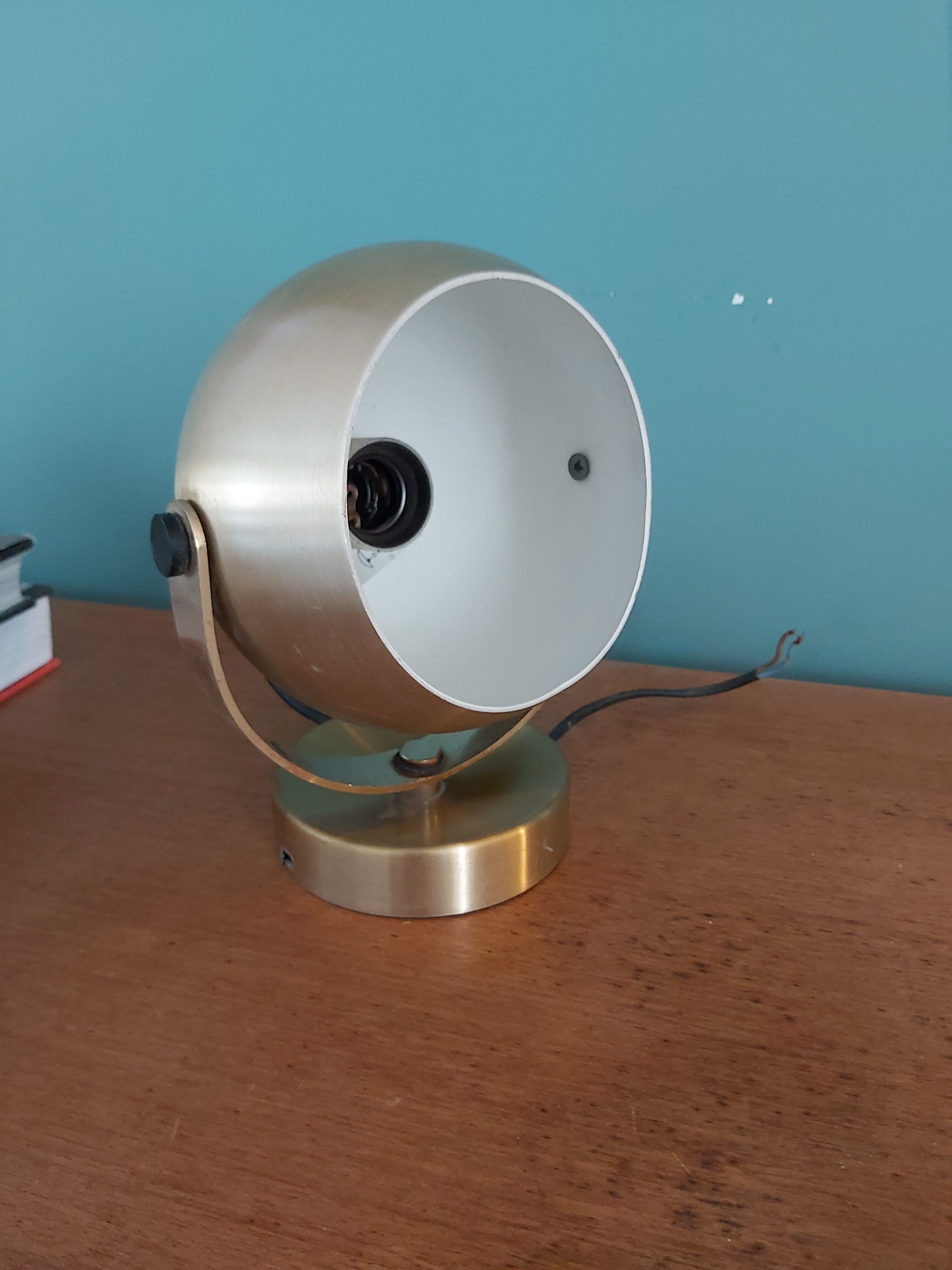 Spot eye ball golden vintage sce