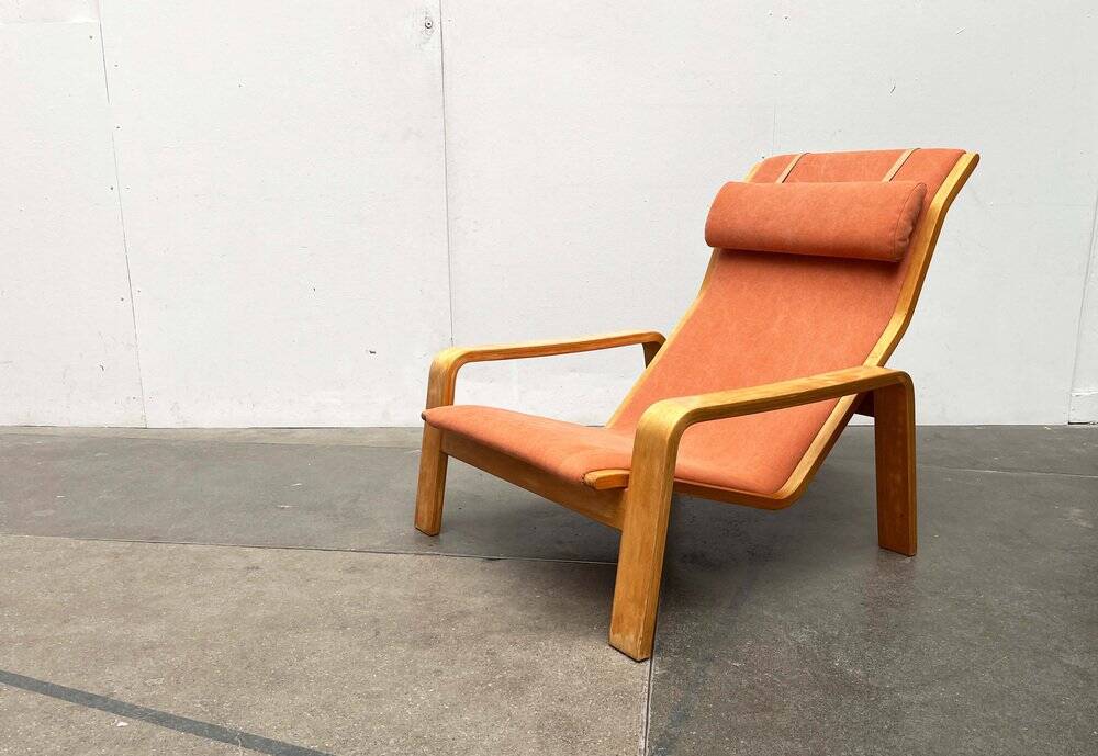 Mid-century modern Pulkka lounge chair by Ilmari Lappalainen for Asko, 1960s.