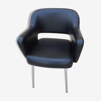 Vintage skai black armchair