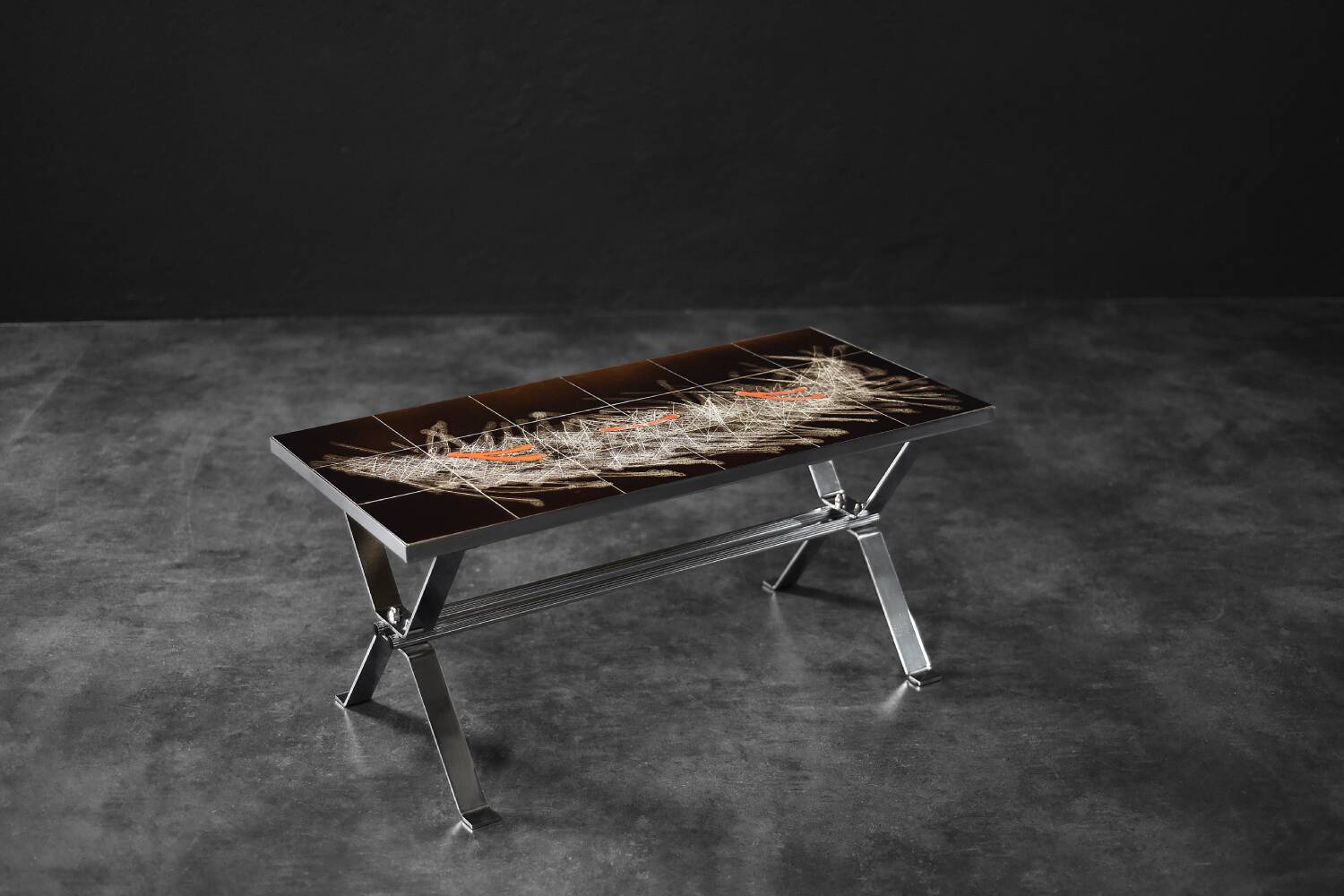 Modernist coffee table in ceramic and metal, 1970.