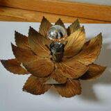 Vintage flower wall lamp