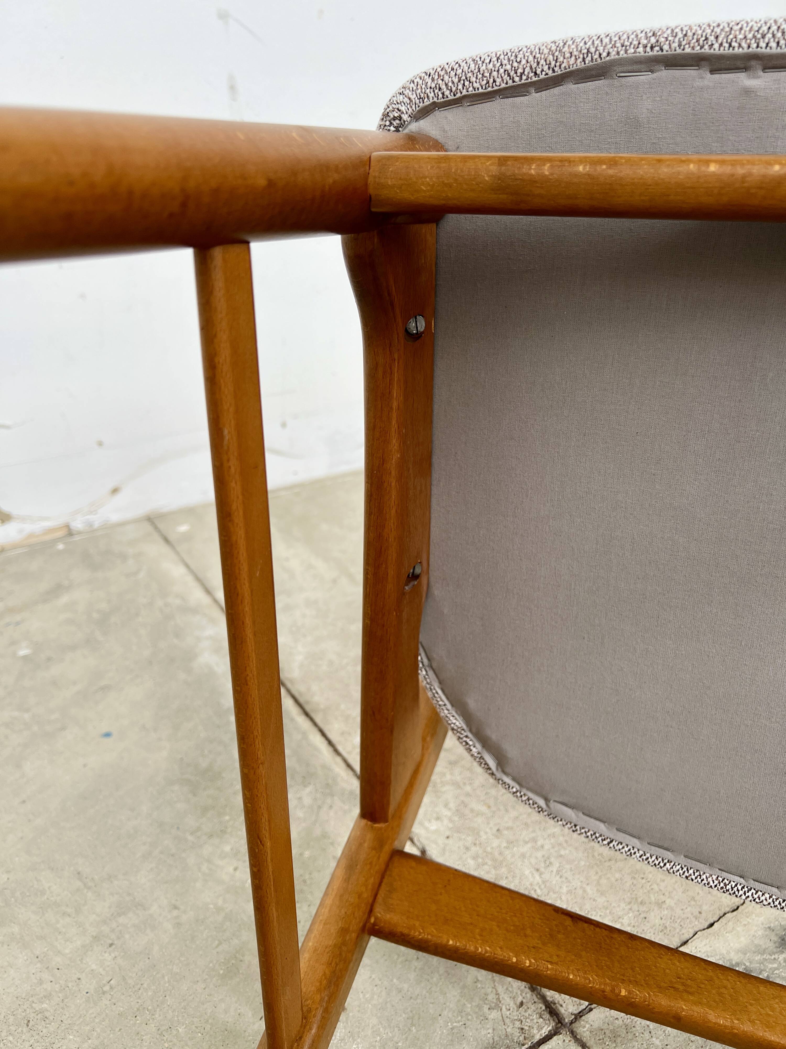 Farstrup 206 chairs Thomas Harlev