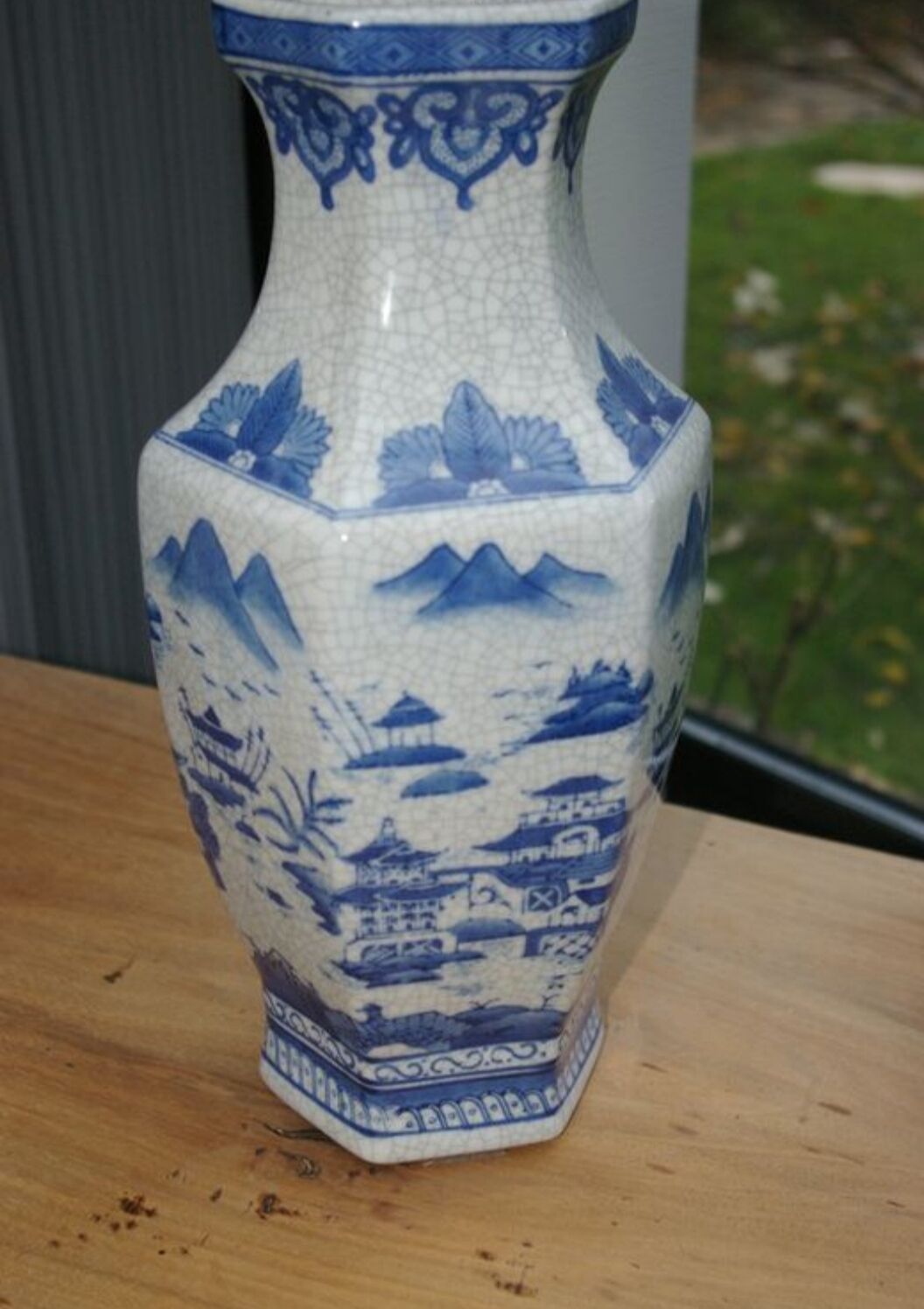 Large chinese porcelain vase cracked effect