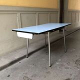Formica table