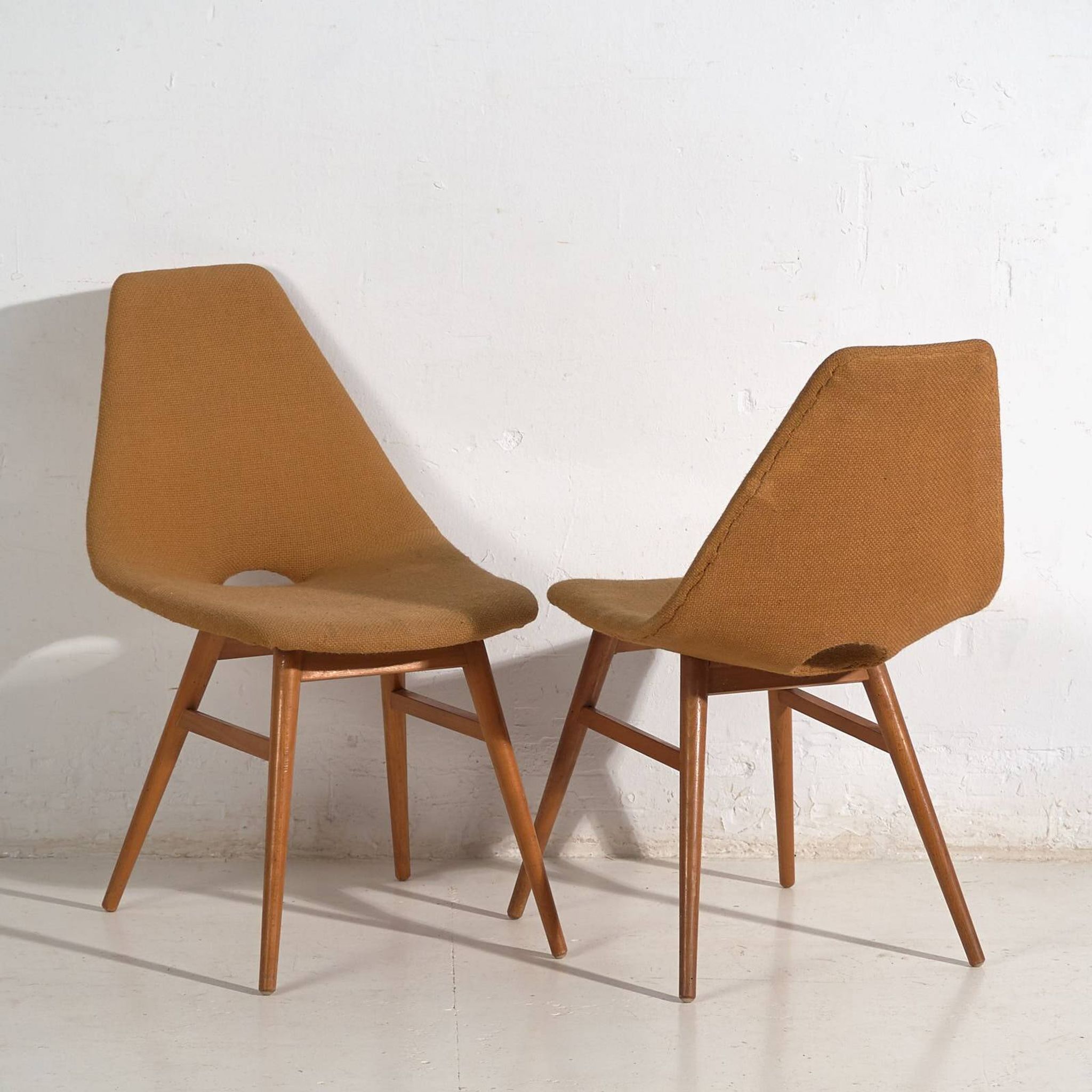 Chaises décoratives vintage (c.1950). Ensemble de 2 pièces
