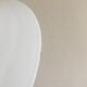 Suspension en opaline blanche et griffe en laiton