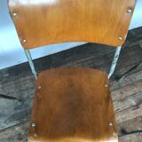 Series of 6 vintage industrial school chairs stackable 1950 thermophorized seating
