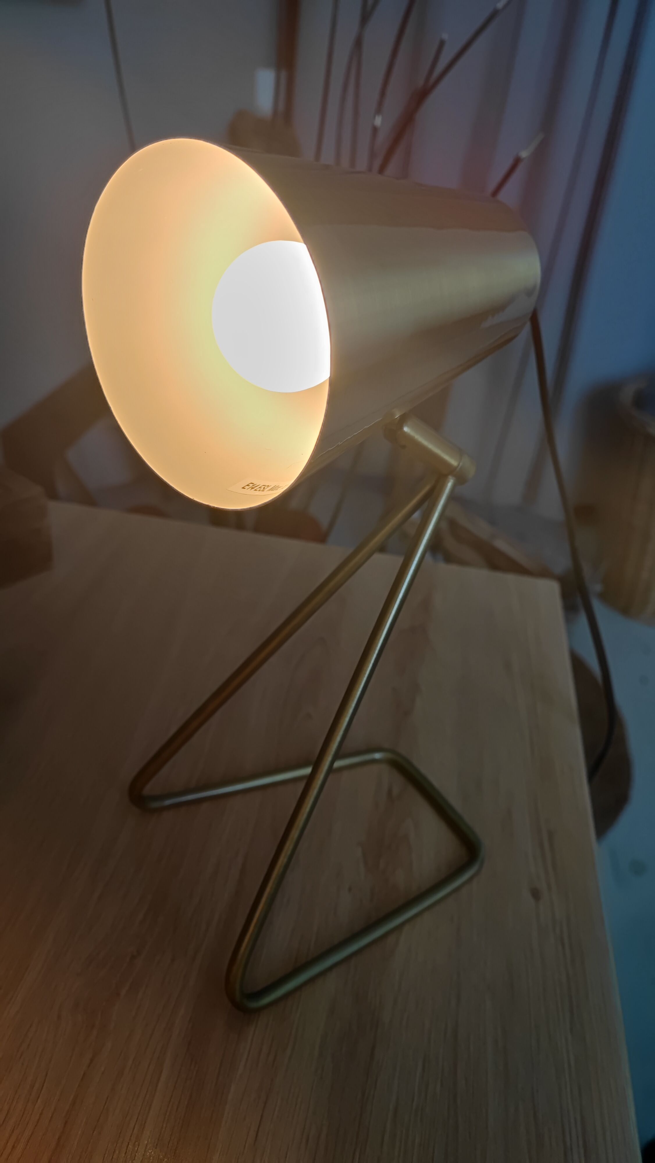 Brass casserole lamp