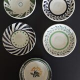 Dinette series of five flat plates in earthenware XXth