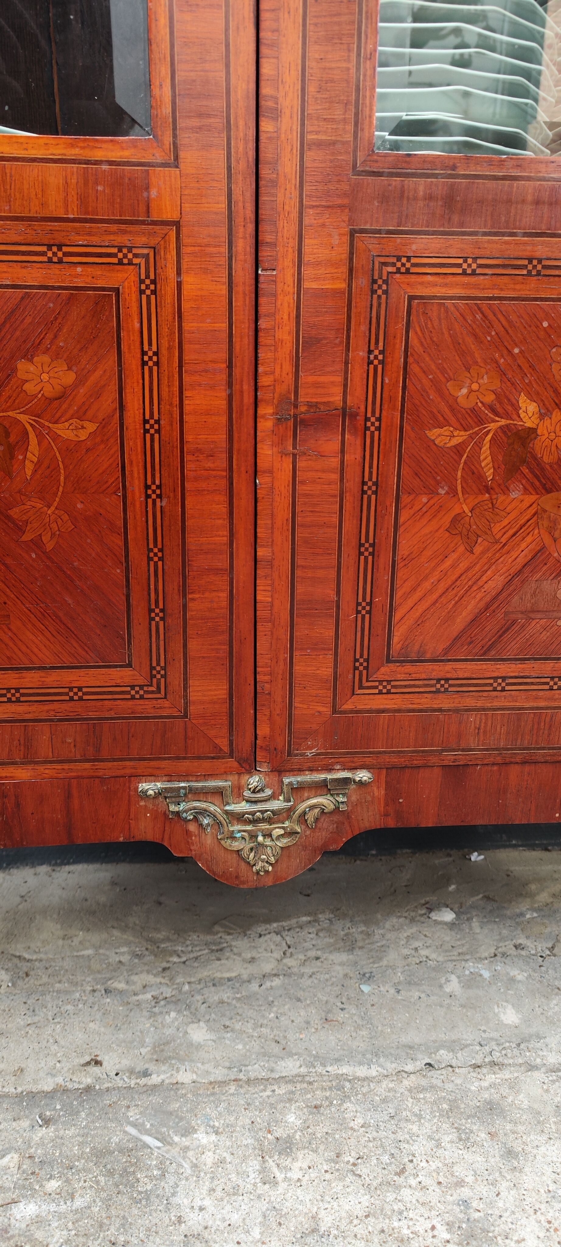 Old marquetry library showcase