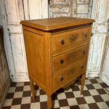 Small Art Deco chest of drawers with 3 drawers in light oak.
