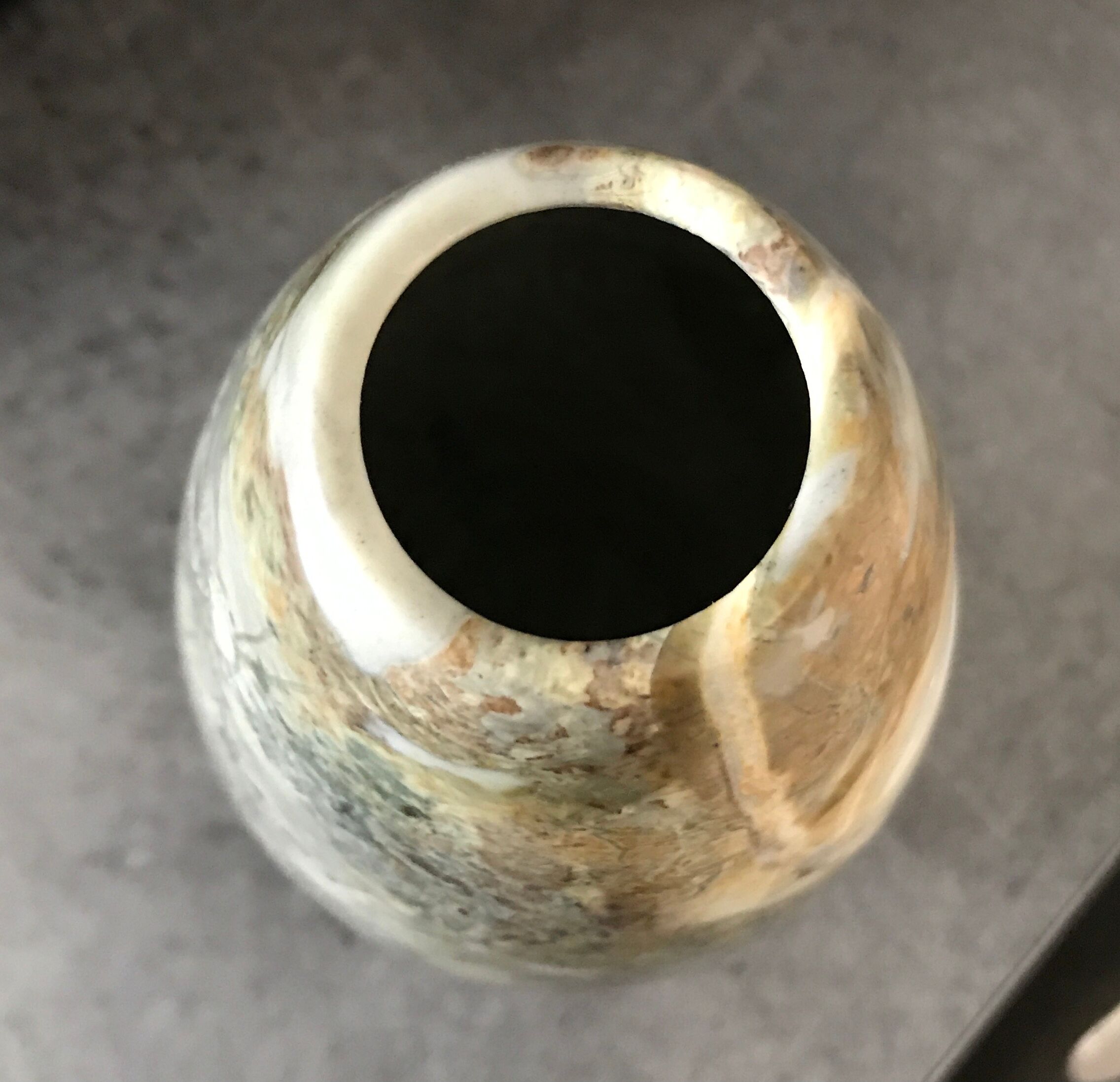 Vase soliflore in natural pierre onyx light green