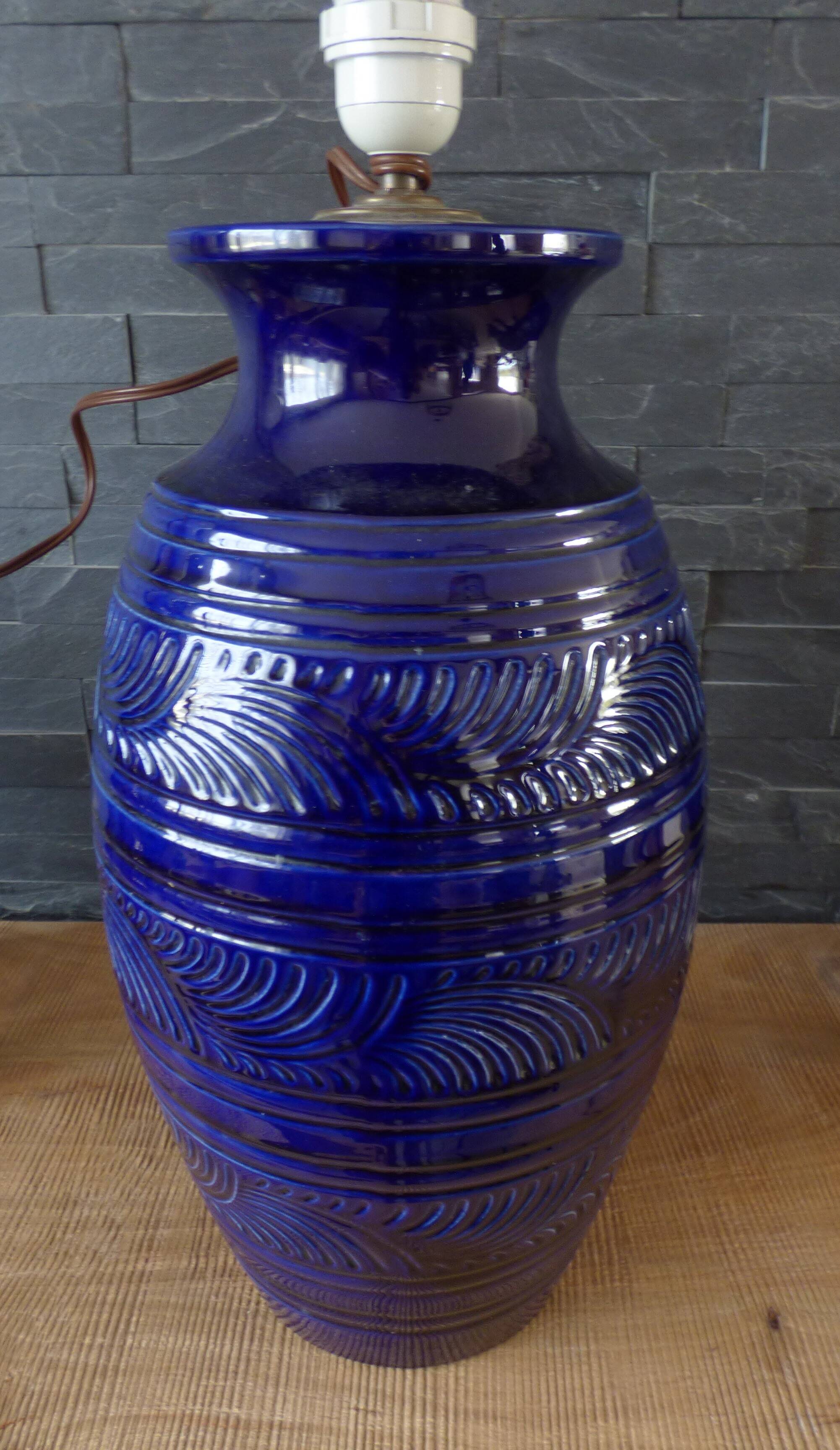 Large blue earthenware lamp base signed ST Clément France Plume 815-2 – Excellent condition