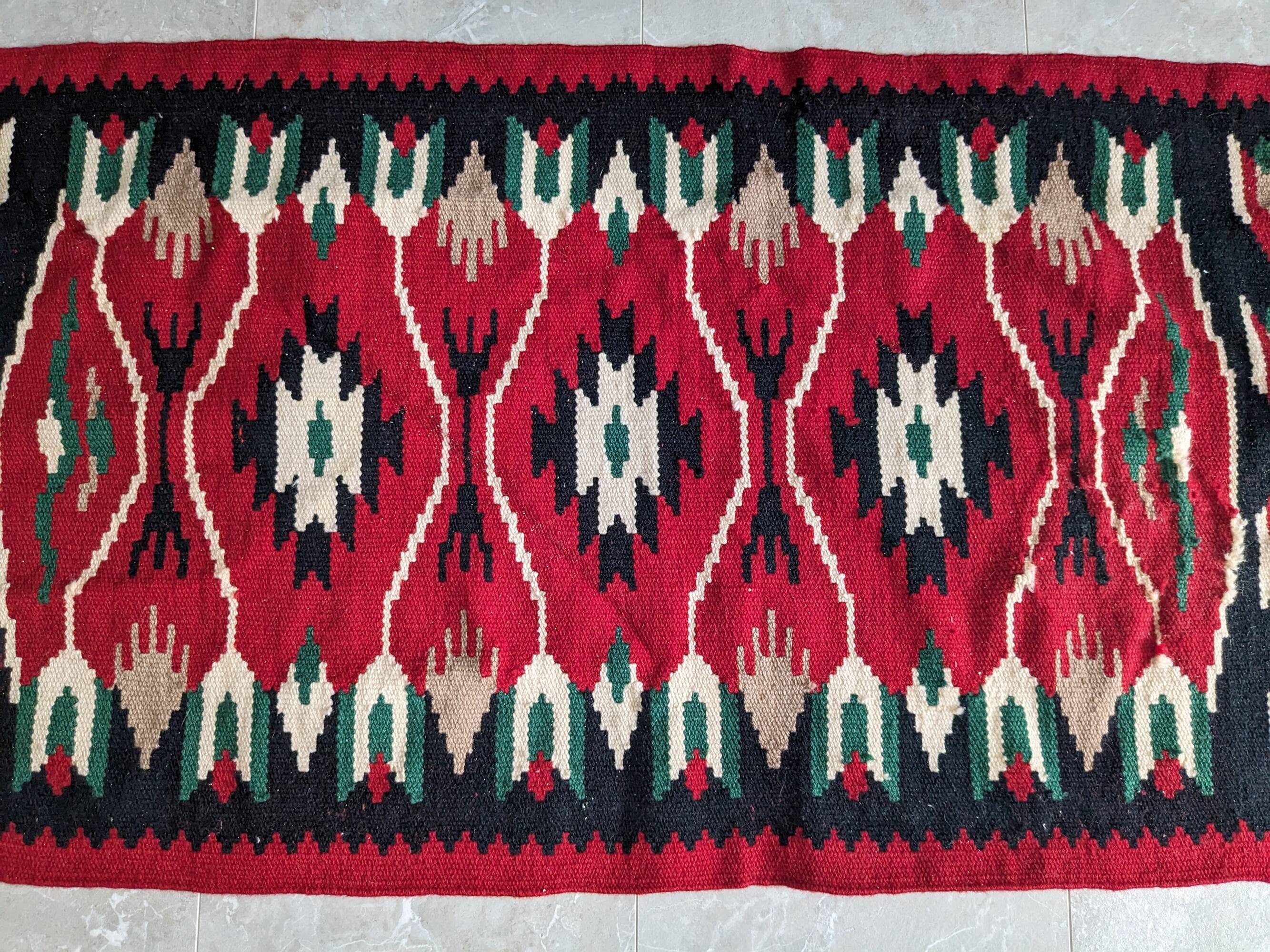 Vintage kelim rug