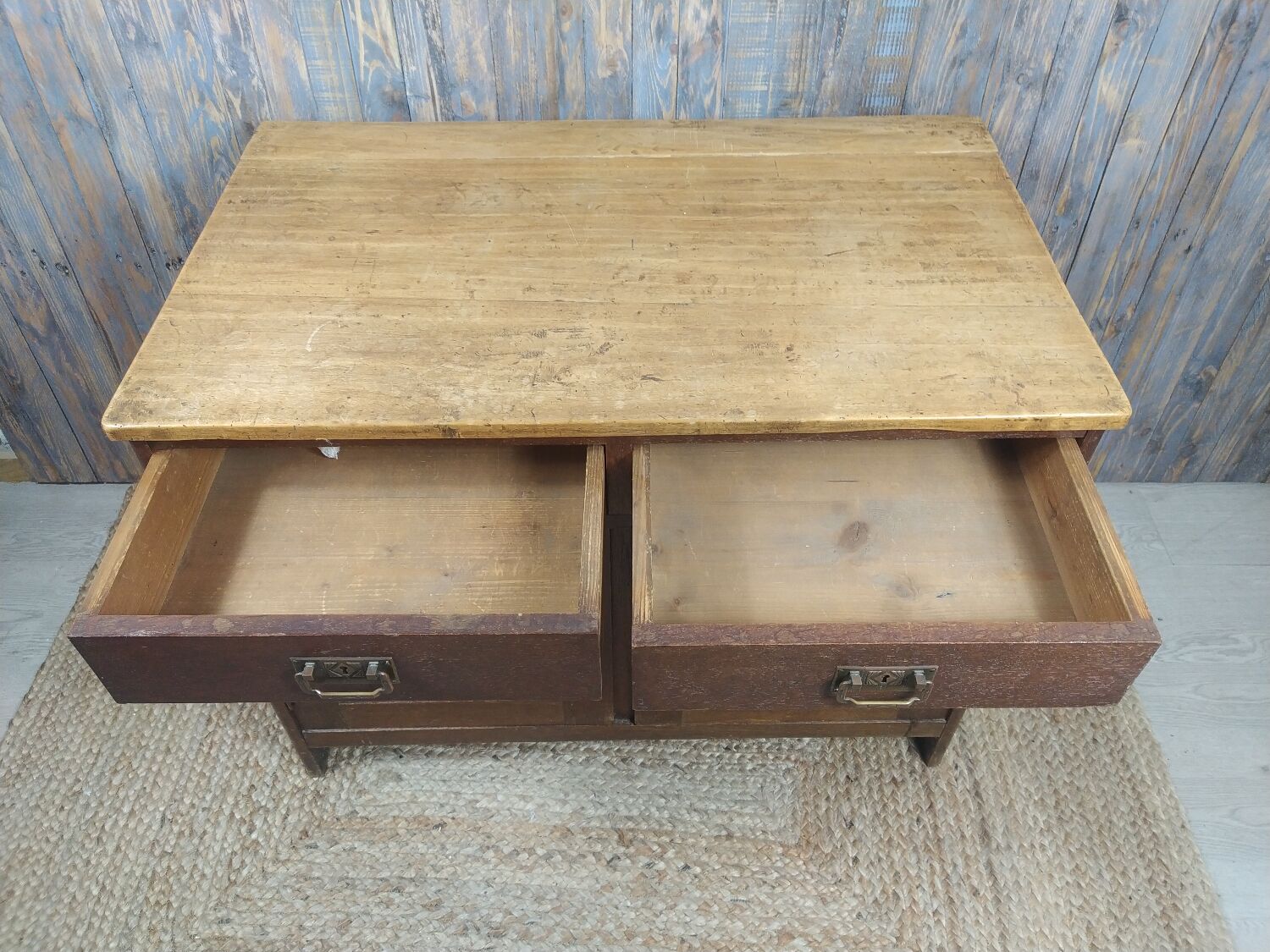 Vintage wooden chest of drawers