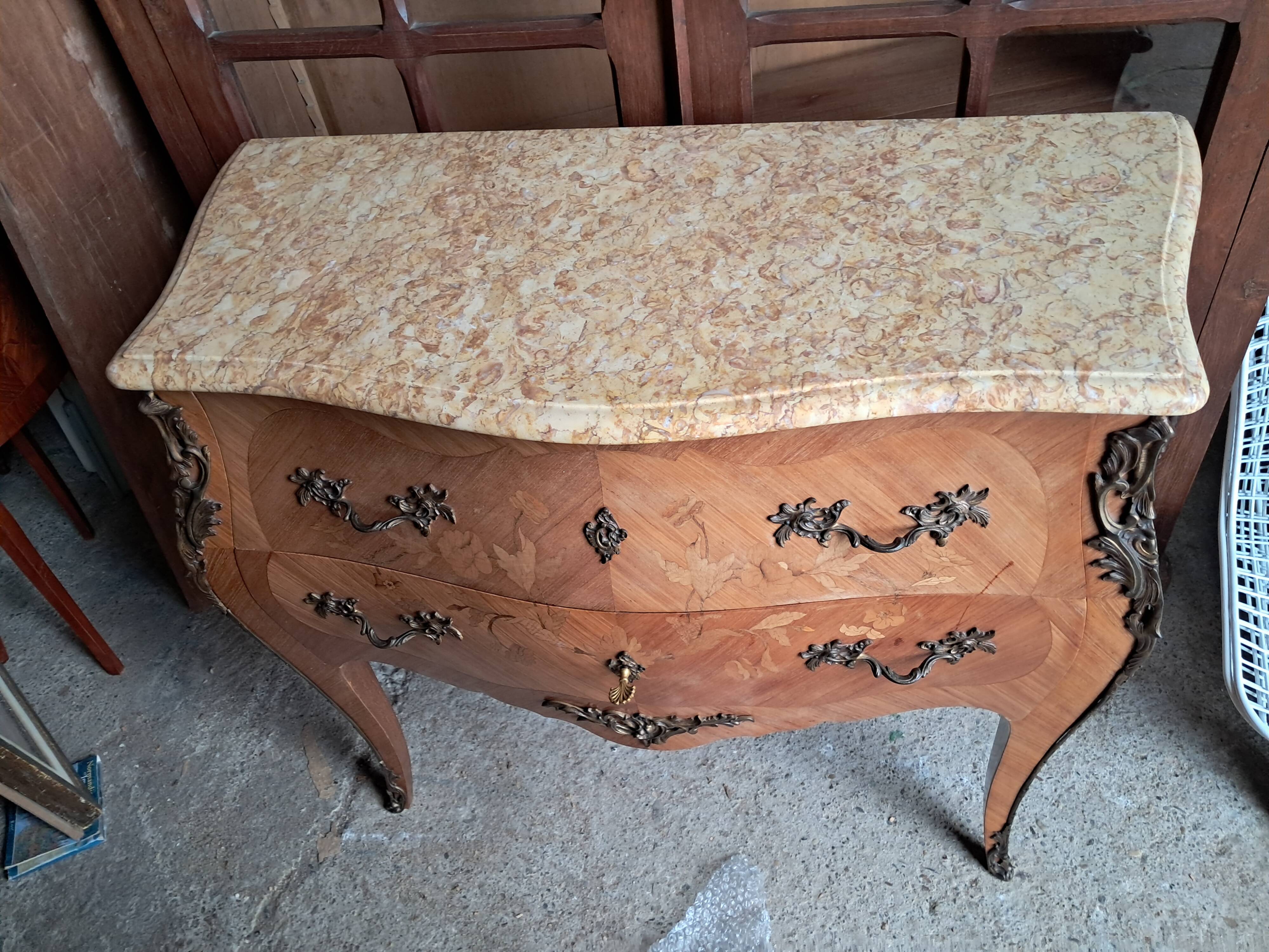 Louis XV style marquetry chest of drawers