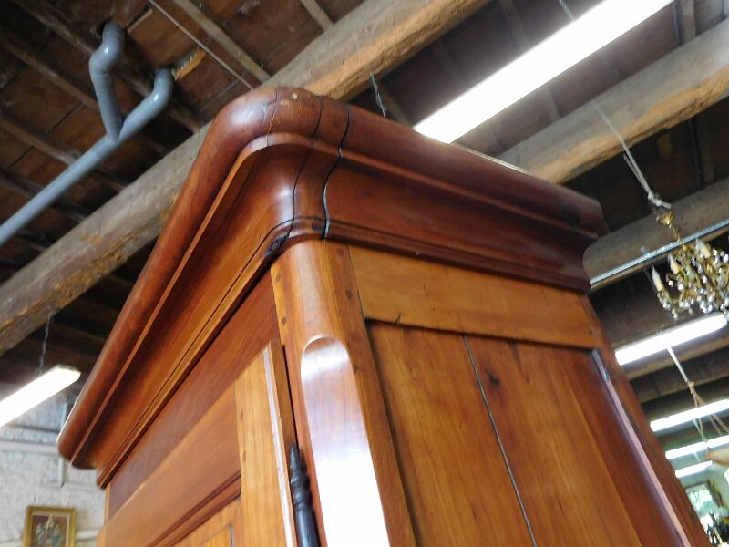 Bonnetiere in cherry 1 door 1 drawer of the xix century