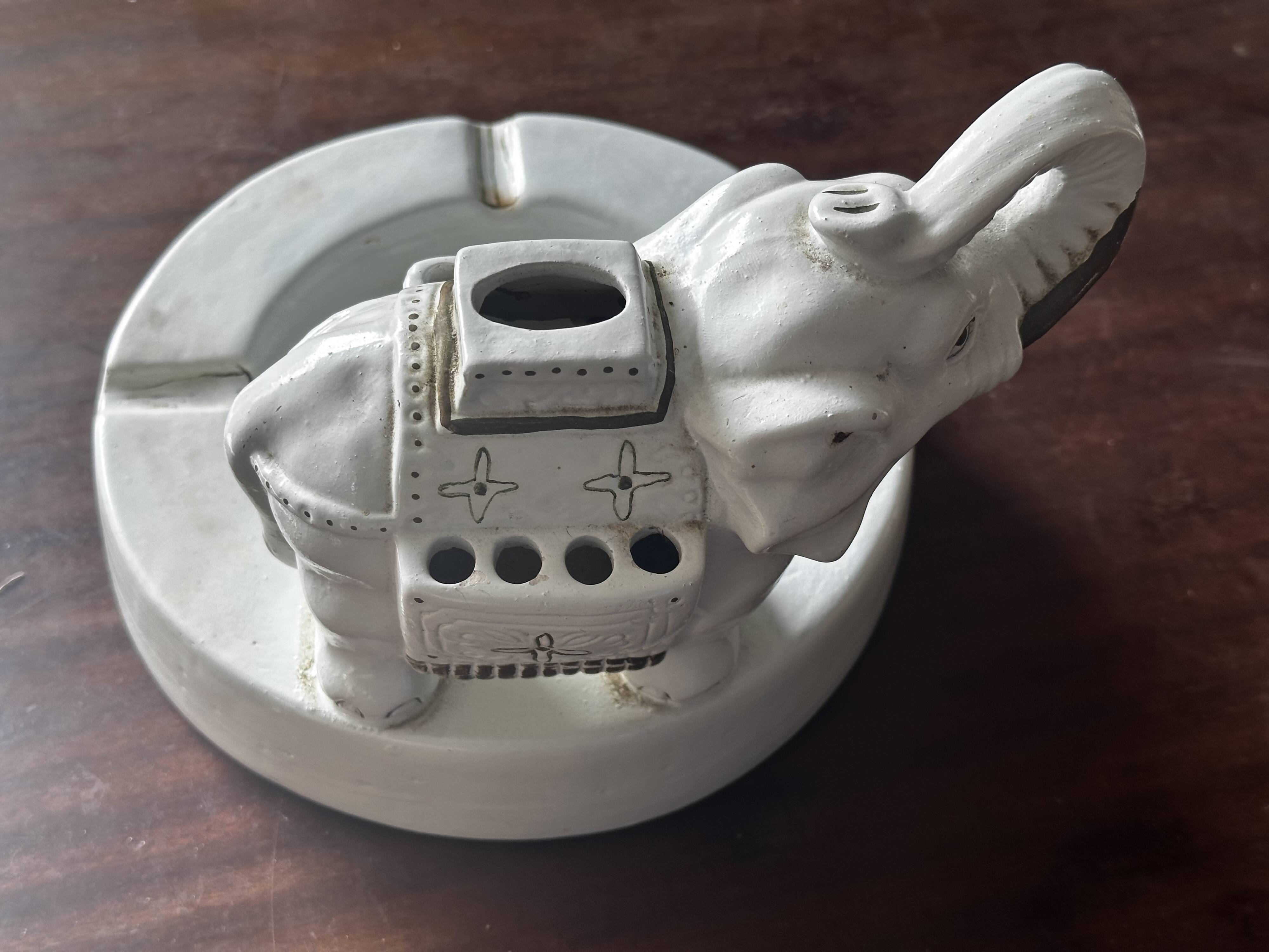 Vintage Ceramic Elephant - Ashtray and Incense Diffuser
