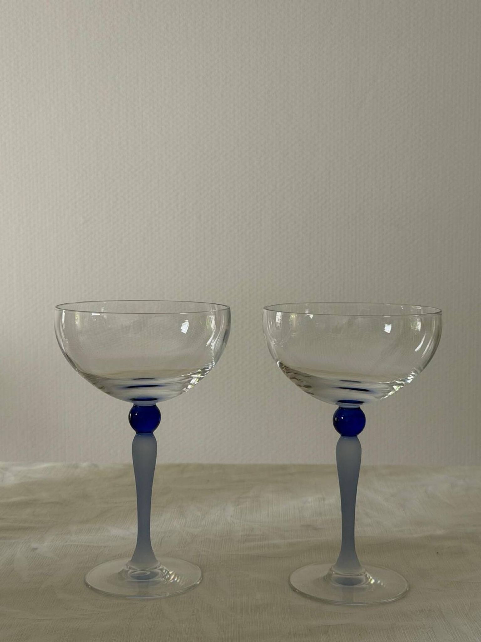 Lot 2 verres à cocktails vintage