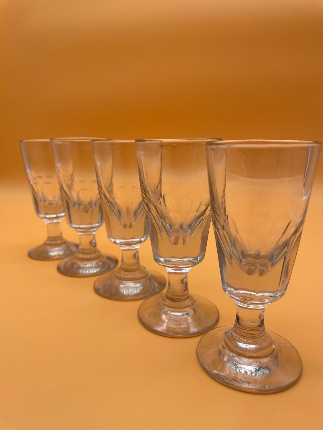 Absinthe stemmed glasses, digestive end 19 th