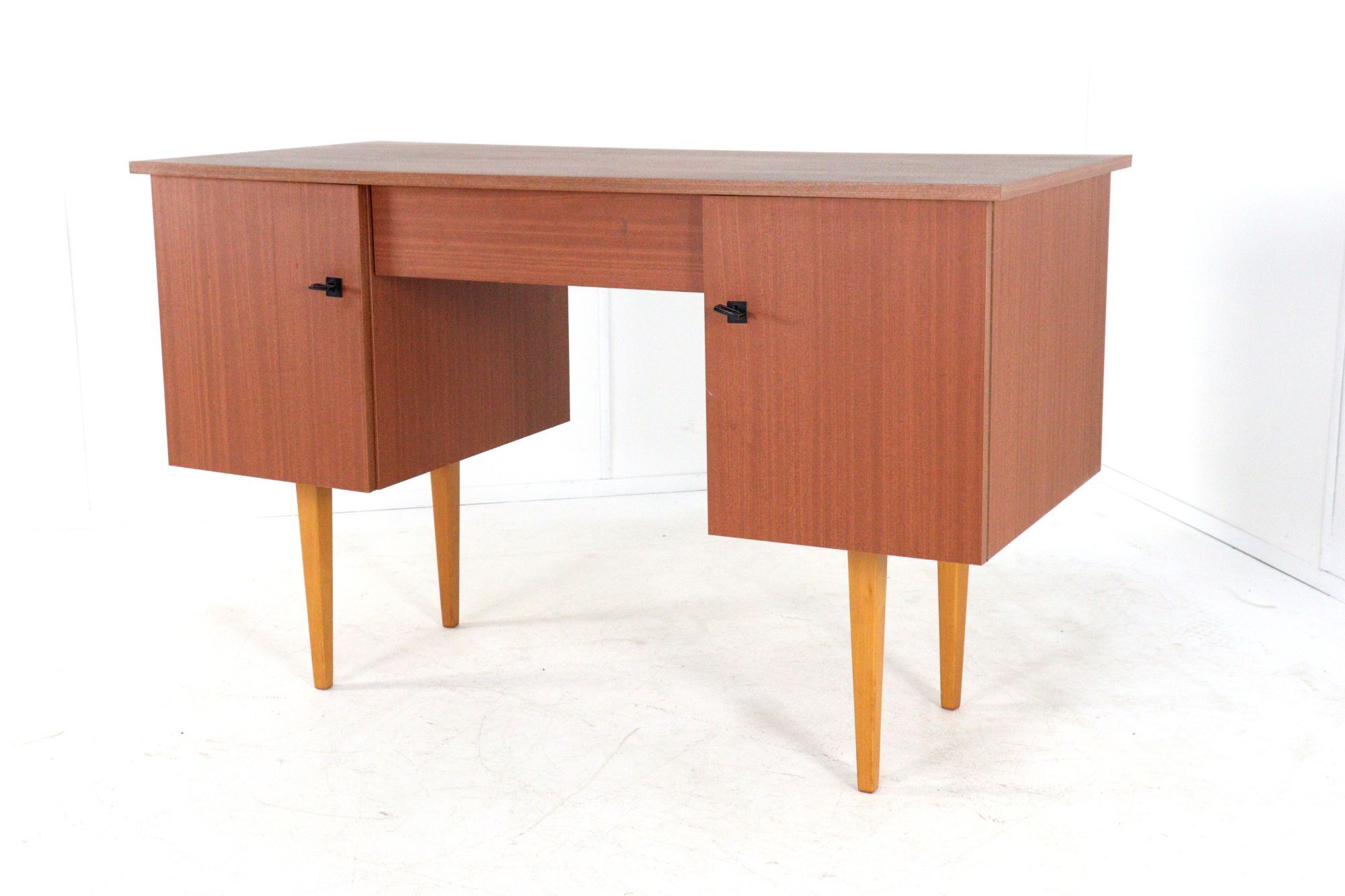 Bureau vintage - moderne du milieu du siècle