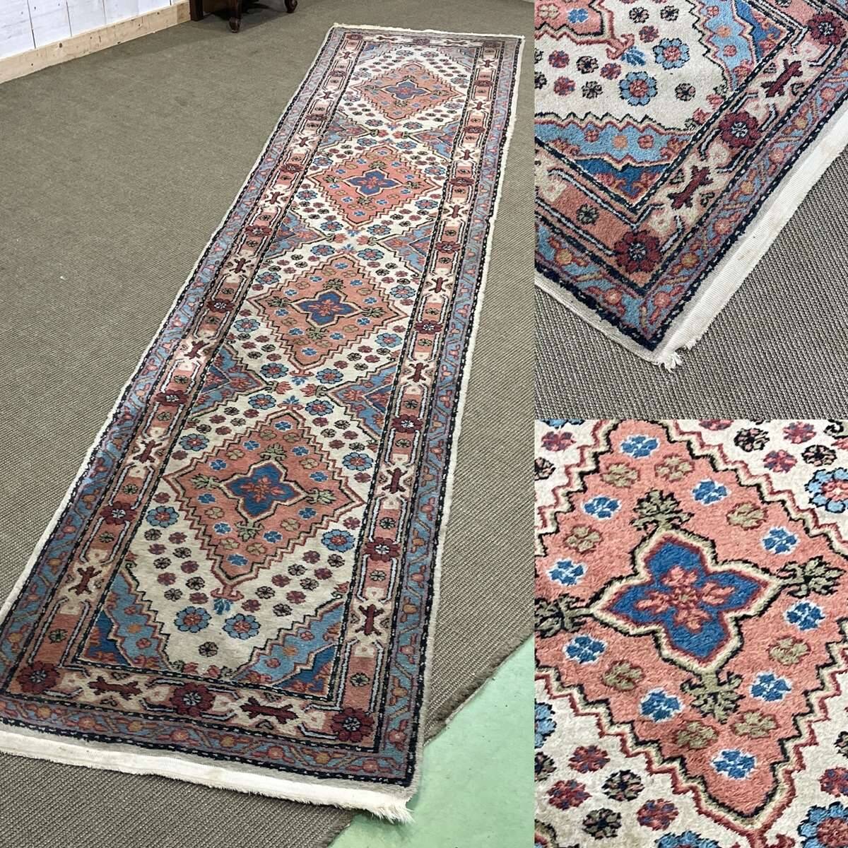 Tapis iranien en laine fait main - 3m30x70cm