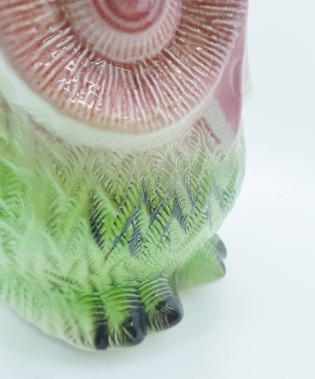 Grand pichet hibou en barbotine