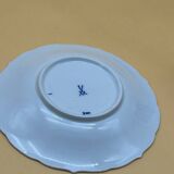 2 meissen tea cups