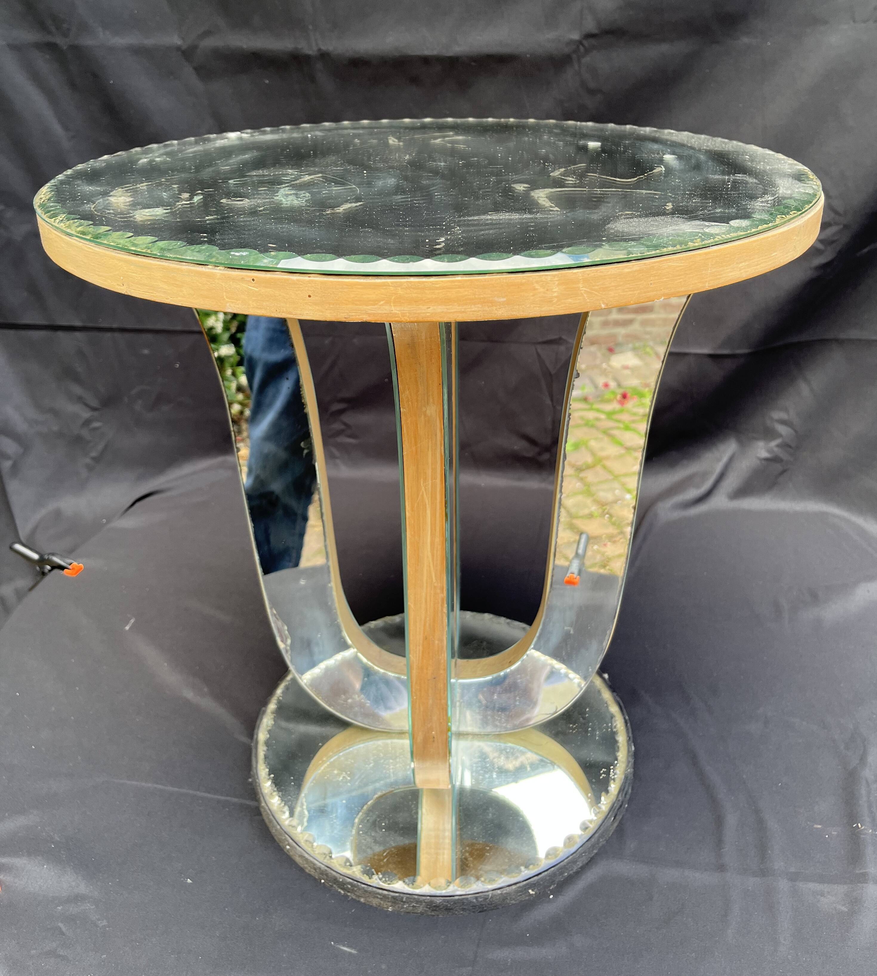 1950s Pedestal Table