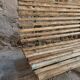 Banc de jardin pliant français ancien, pin et cadre en fer riveté