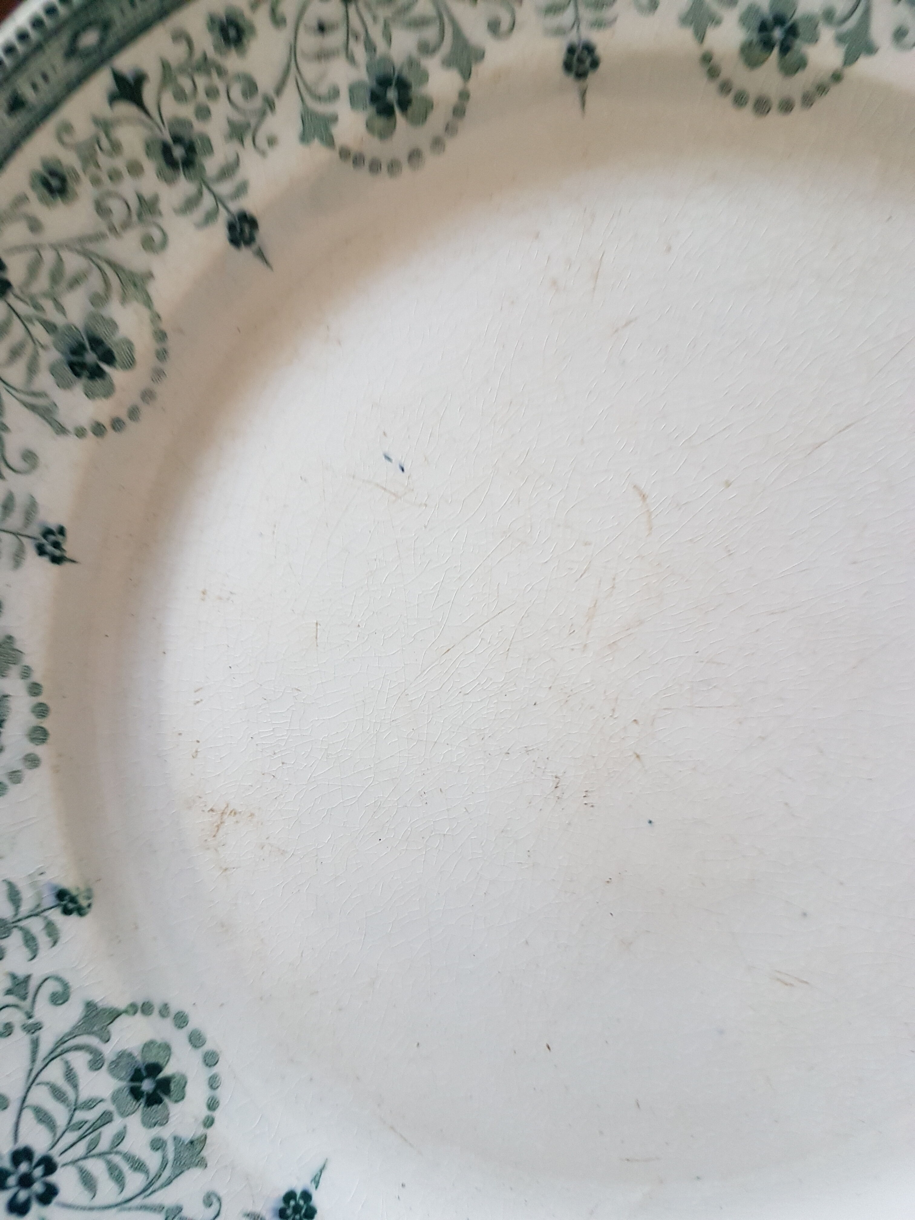 Flat plates wolf mill and hamage