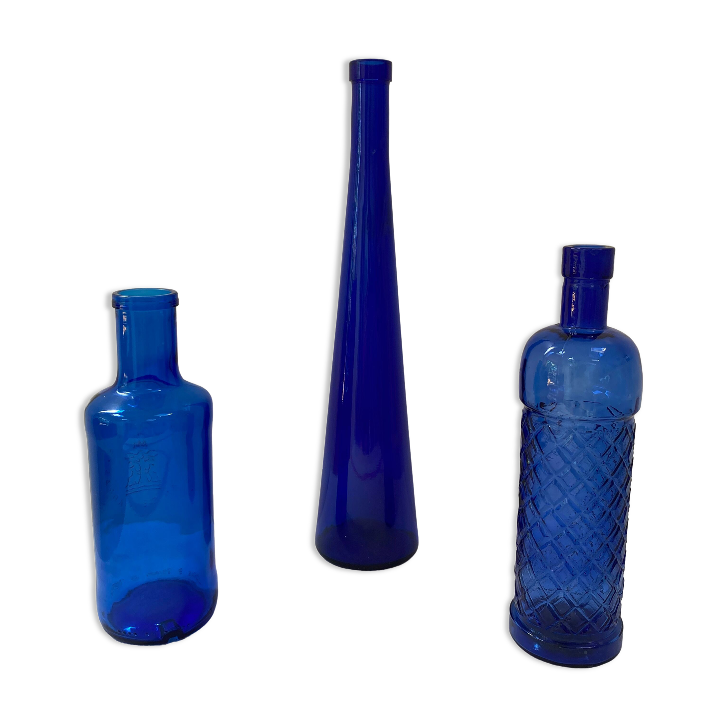 Lot de 3 bouteilles en verre bleu cobalt