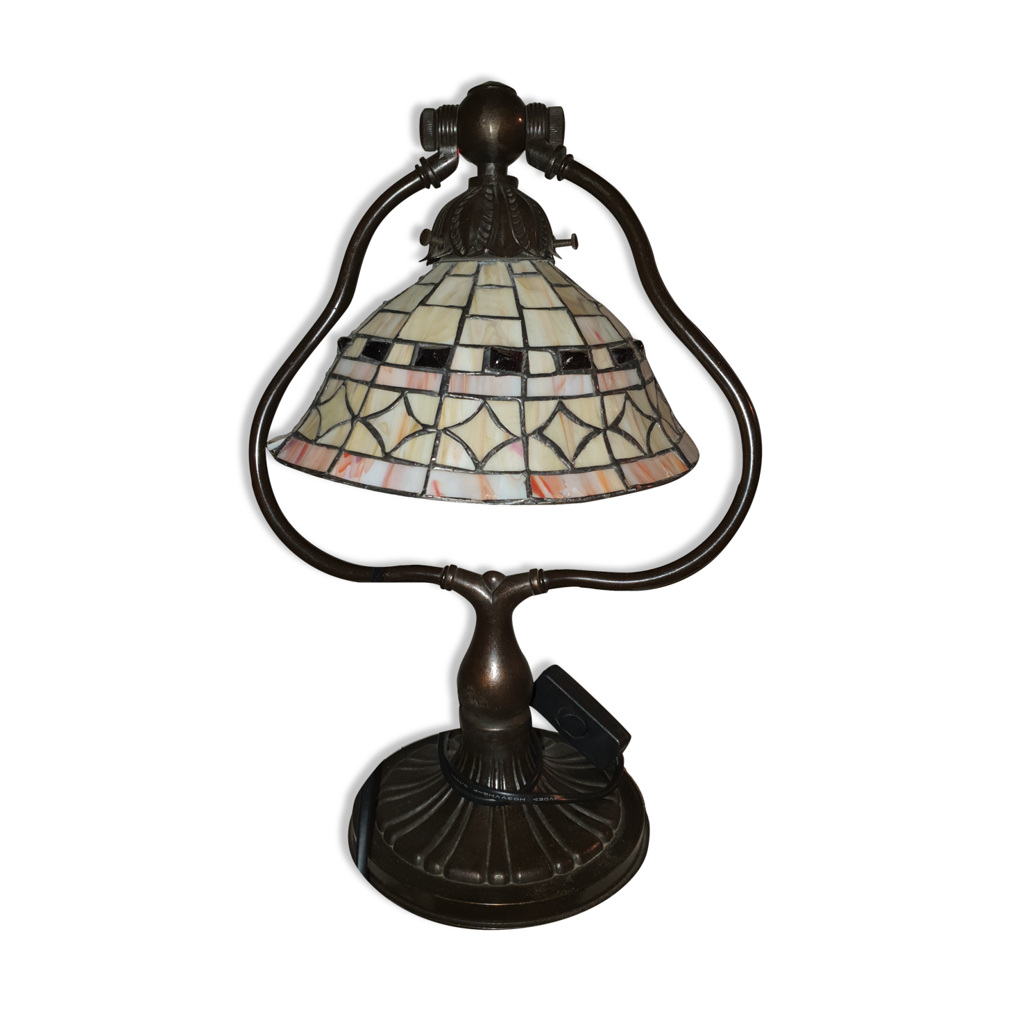 Orientable mosaic lamp