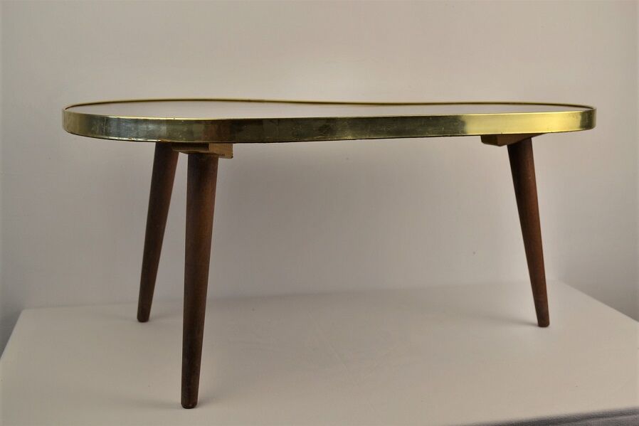 Coffee table tripod bean in formica, vintage 1960