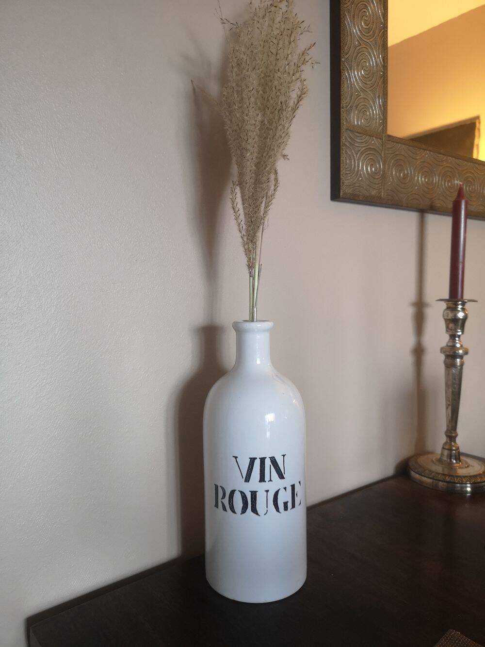 White ceramic bottle - Red Wine - 1950s/1960s